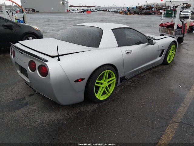 2002 CHEVROLET CORVETTE 1G1YY12S325126691 Photo 3