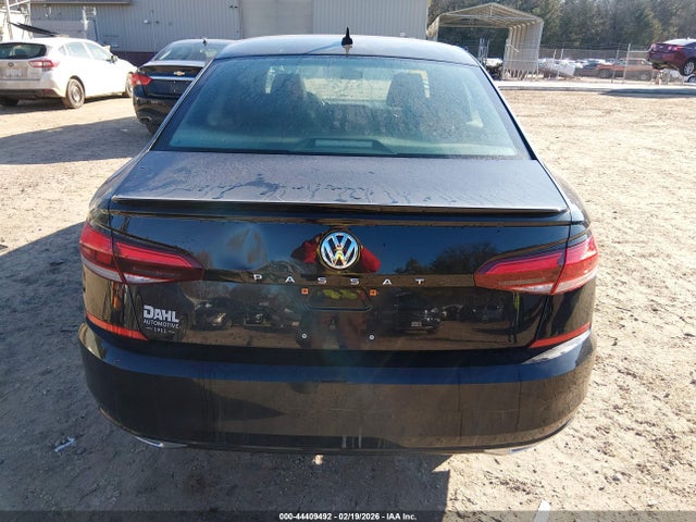 Aukcja sprzedaży 2021 Volkswagen Passat 2.0t R-line, vin: 1VWMA7A37MC009571, numer aukcji: 44409492