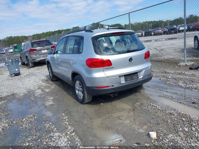 44409494 :رقم المزاد ، WVGAV7AXXGK000494 vin ، 2016 Volkswagen Tiguan S مزاد بيع