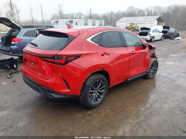 44409495 :رقم المزاد ، 2T2GGCEZ5NC015976 vin ، 2022 Lexus Nx 350 Premium مزاد بيع
