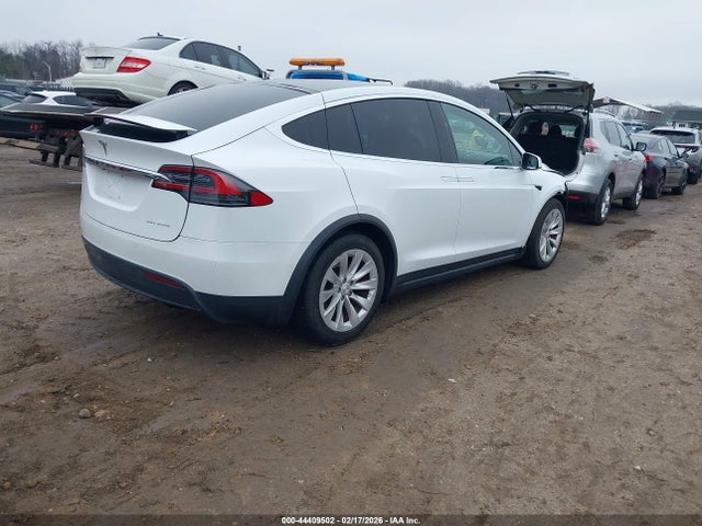 2021 TESLA MODEL X 5YJXCDE28MF323842 Photo 3