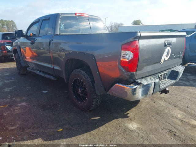 5TFRM5F15EX071881 Toyota Tundra Sr5 4.6l V8
