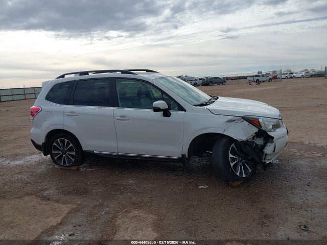 JF2SJGWC7JH492255 Subaru Forester 2.0xt Touring