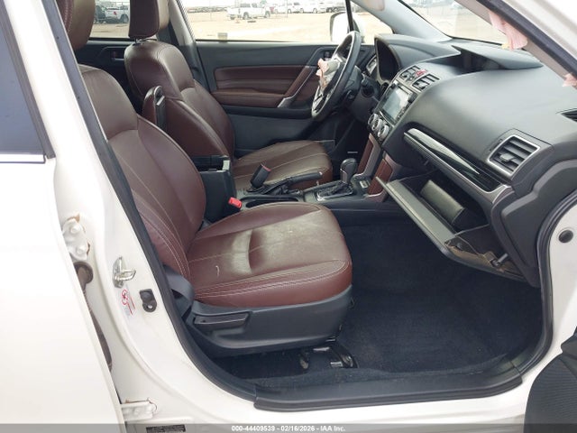 JF2SJGWC7JH492255 Subaru Forester 2.0xt Touring