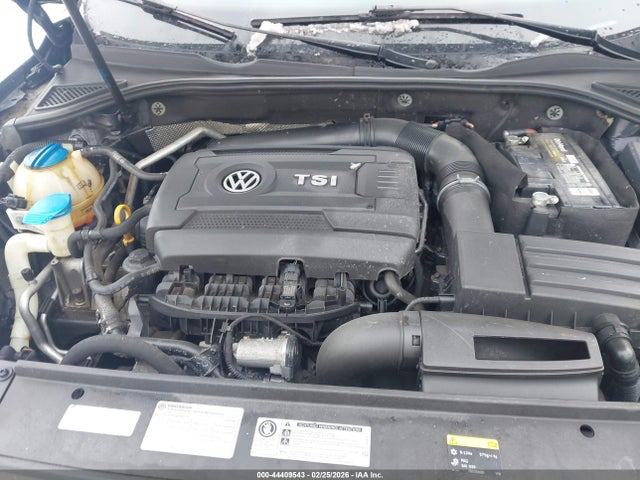 Продаж на аукціоні авто 2017 Volkswagen Passat 1.8t Se, vin: 1VWBT7A30HC016014, номер лоту: 44409543