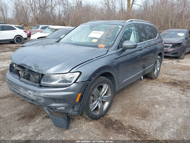 44409544 :رقم المزاد ، 3VV2B7AX4MM110397 vin ، 2021 Volkswagen Tiguan 2.0t Se/2.0t Se R-line Black/2.0t Sel مزاد بيع