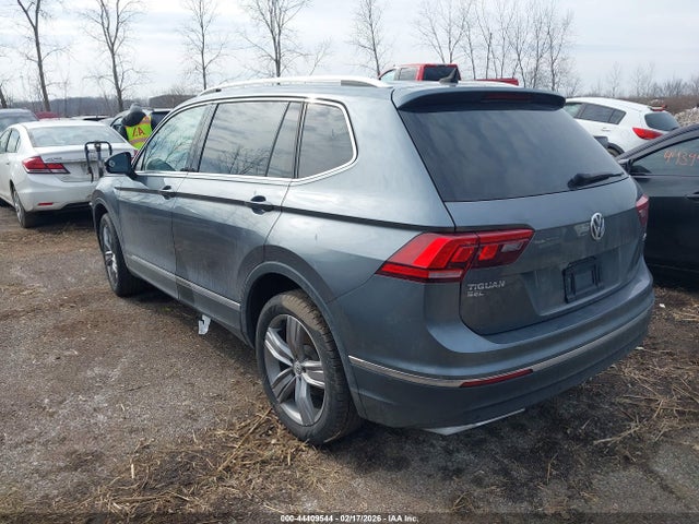 44409544 :رقم المزاد ، 3VV2B7AX4MM110397 vin ، 2021 Volkswagen Tiguan 2.0t Se/2.0t Se R-line Black/2.0t Sel مزاد بيع