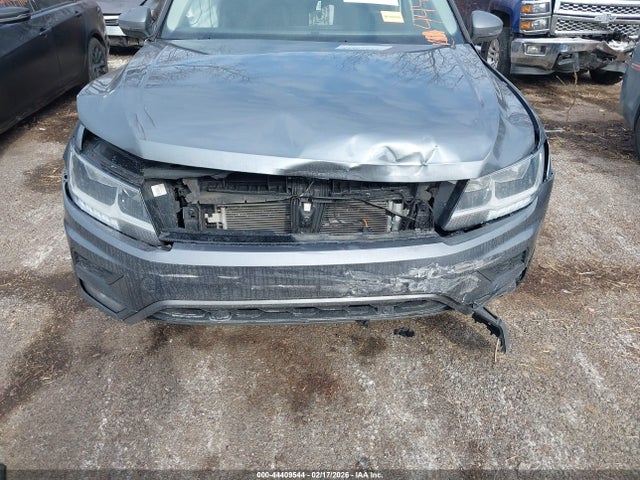 44409544 :رقم المزاد ، 3VV2B7AX4MM110397 vin ، 2021 Volkswagen Tiguan 2.0t Se/2.0t Se R-line Black/2.0t Sel مزاد بيع