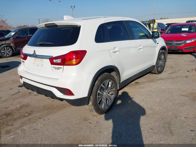 2019 MITSUBISHI OUTLANDER SPORT JA4AP3AU0KU021276 Photo 3