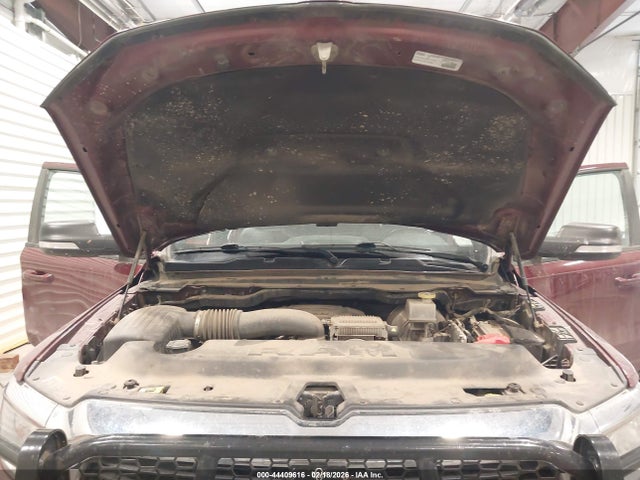 2021 RAM 1500 1C6SRFFT1MN516581 Photo 9