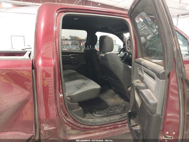 2021 RAM 1500 1C6SRFFT1MN516581 Photo 7
