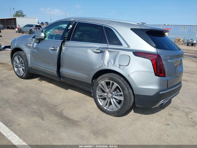 2025 CADILLAC XT5 1GYKNCRS6SZ114268 Photo 2