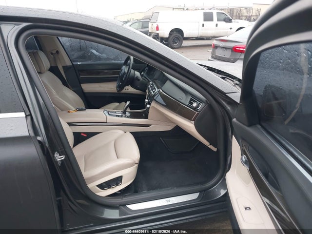 Продажа на аукционе авто 2012 Bmw 750i Xdrive, vin: WBAKC6C50CC396554, номер лота: 44409674