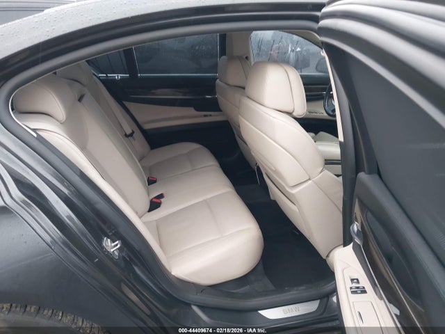 Продажа на аукционе авто 2012 Bmw 750i Xdrive, vin: WBAKC6C50CC396554, номер лота: 44409674