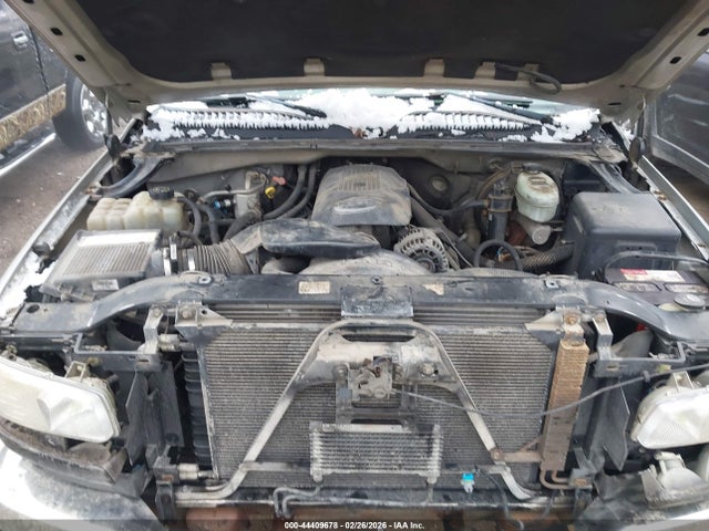 2004 Gmc Sierra 1500 Slt მანქანა იყიდება აუქციონზე, vin: 2GTEK13T141339033, აუქციონის ნომერი: 44409678