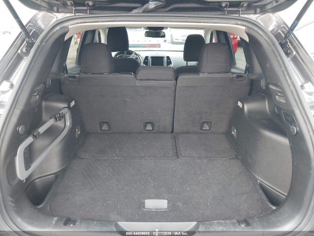 Продажа на аукционе авто 2015 Jeep Cherokee Latitude, vin: 1C4PJLCB7FW572750, номер лота: 44409685