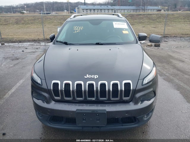 Продажа на аукционе авто 2015 Jeep Cherokee Latitude, vin: 1C4PJLCB7FW572750, номер лота: 44409685