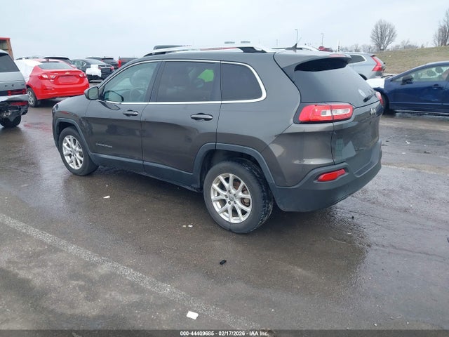 Продажа на аукционе авто 2015 Jeep Cherokee Latitude, vin: 1C4PJLCB7FW572750, номер лота: 44409685