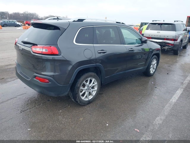 Продажа на аукционе авто 2015 Jeep Cherokee Latitude, vin: 1C4PJLCB7FW572750, номер лота: 44409685