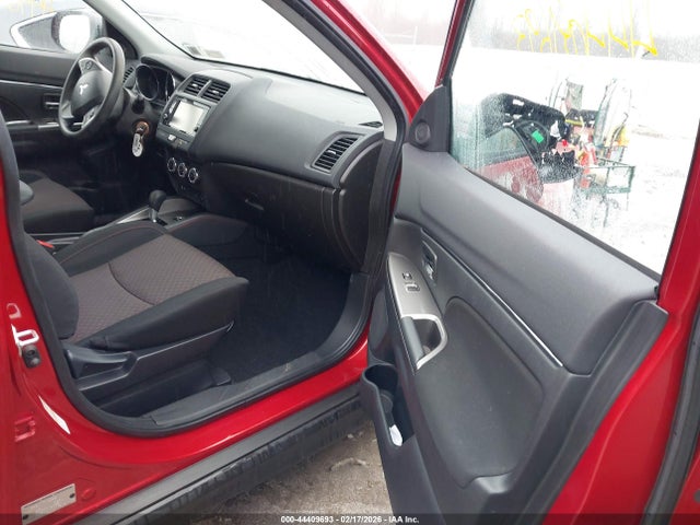 2019 MITSUBISHI OUTLANDER SPORT JA4AR3AU1KU006764 Photo 4