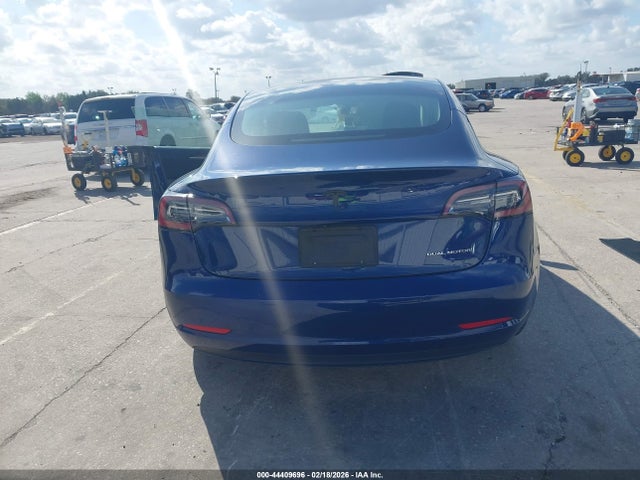 Продажа на аукционе авто 2022 Tesla Model 3 Long Range Dual Motor All-wheel Drive, vin: 5YJ3E1EB4NF188030, номер лота: 44409696