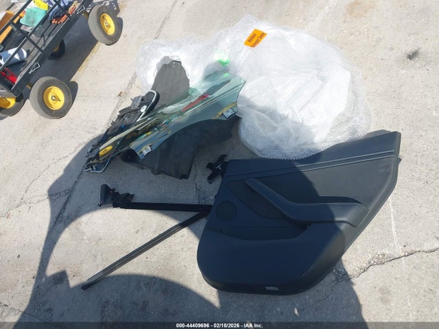 Продажа на аукционе авто 2022 Tesla Model 3 Long Range Dual Motor All-wheel Drive, vin: 5YJ3E1EB4NF188030, номер лота: 44409696
