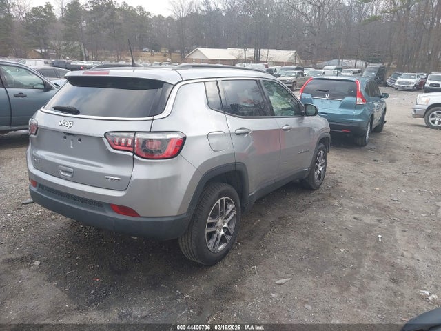 2018 JEEP COMPASS 3C4NJDBB5JT114198 Photo 3