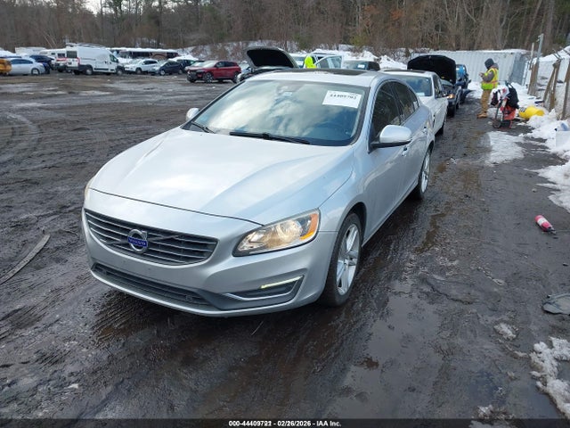2015 VOLVO S60 YV126MFK9F1357262 Photo 1