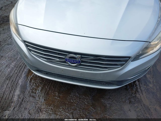 2015 VOLVO S60 YV126MFK9F1357262 Photo 5