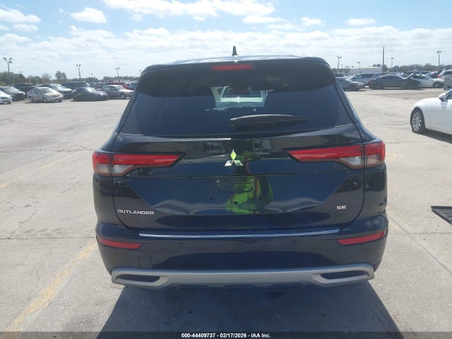 Продаж на аукціоні авто 2024 Mitsubishi Outlander Se 2.5 2wd, vin: JA4J3VA88RZ028564, номер лоту: 44409737