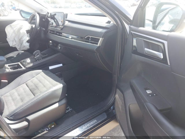 2024 MITSUBISHI OUTLANDER JA4J3VA88RZ028564 Photo 4