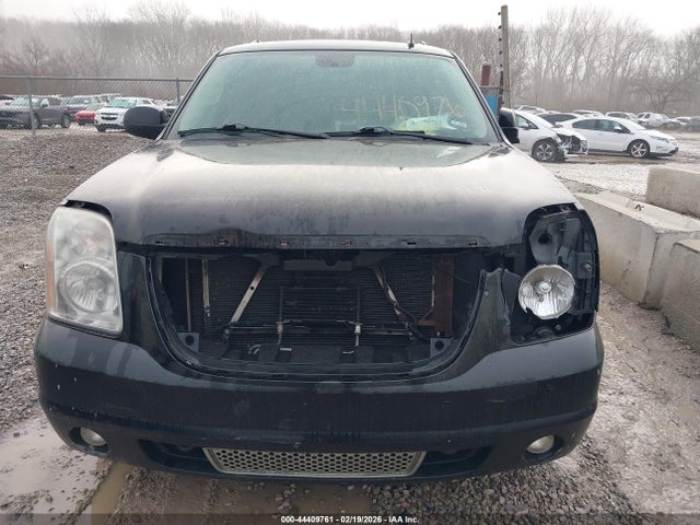 44409761 :رقم المزاد ، 1GKFK63868J176960 vin ، 2008 Gmc Yukon Denali مزاد بيع