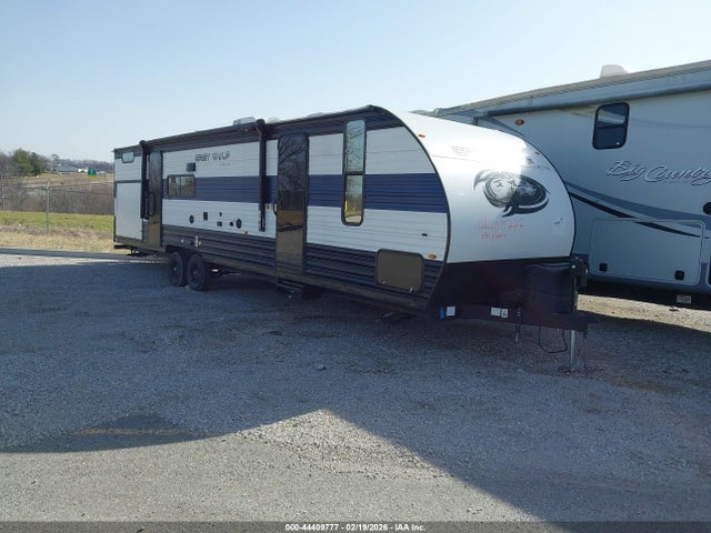 44409777 :رقم المزاد ، 4X4TCKE23PX160170 vin ، 2023 Forest River Cherokee Grey Wolf 29te Travel Trailer مزاد بيع