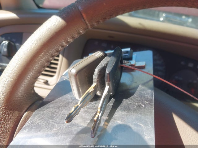 2005 MERCURY GRAND MARQUIS 2MHFM75W05X631880 Photo 10