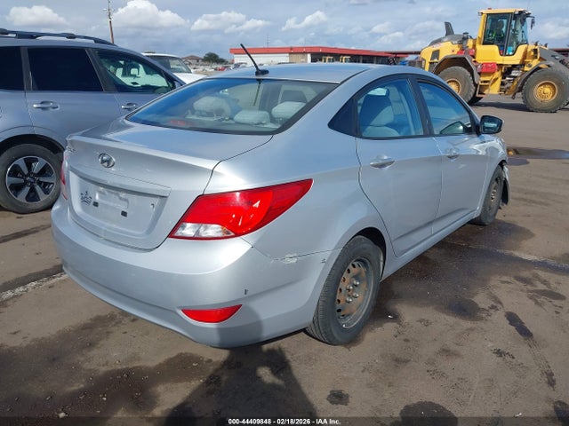 Hyundai ACCENT SE 2017 KMHCT4AE0HU314849 Image 4