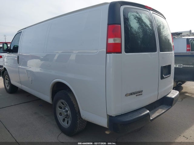 1GCSGAFX3E1139801 Chevrolet Express 1500 Work Van