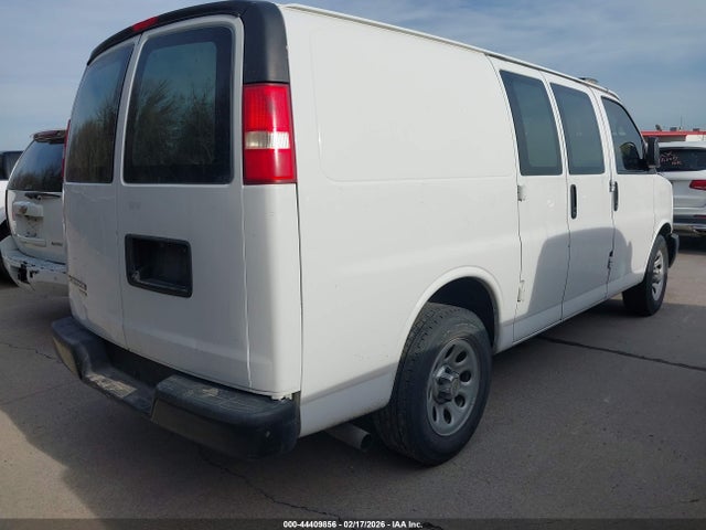 1GCSGAFX3E1139801 Chevrolet Express 1500 Work Van