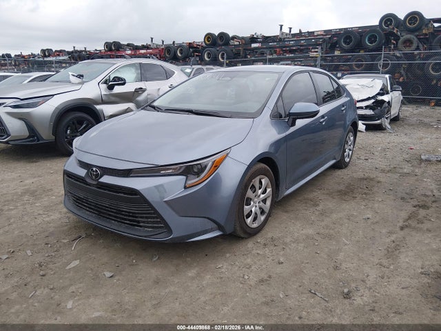 Toyota COROLLA LE 2025 5YFB4MDE4SP288141 Image 2