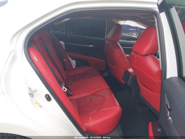 4T1B61HK4KU683721 Toyota CAMRY XSE