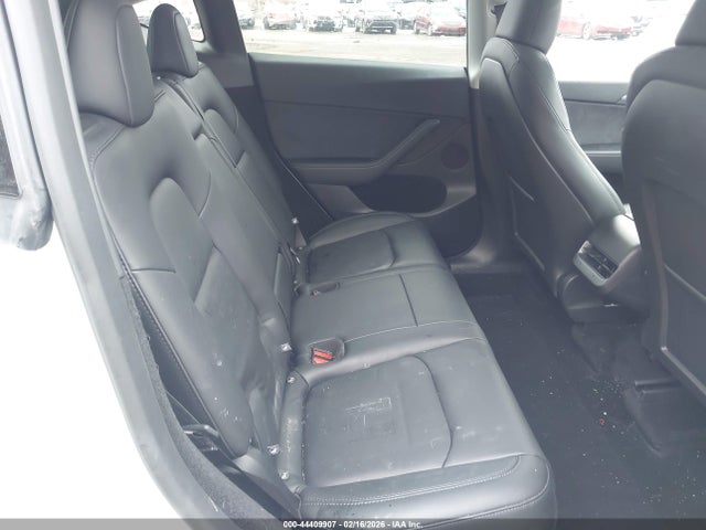 2024 TESLA MODEL Y 7SAYGDEE2RF197426 Photo 7