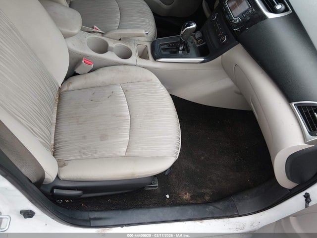 44409929 :رقم المزاد ، 3N1AB7AP8GY249989 vin ، 2016 Nissan Sentra Sv مزاد بيع