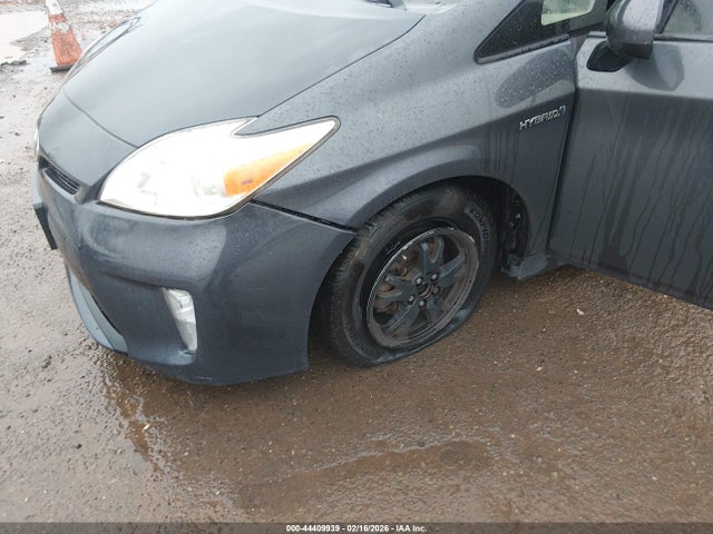 Toyota Prius Two 2014 JTDKN3DUXE0362093 Image 6