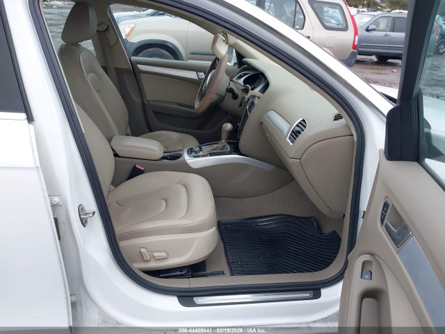 2011 AUDI A4 WAUFFAFL2BN053379 Photo 4