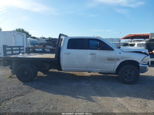 44409970 :رقم المزاد ، 3C63RRHL5DG550454 vin ، 2013 Ram 3500 Slt مزاد بيع