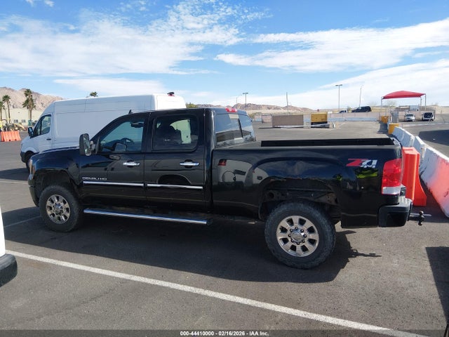 Aukcja sprzedaży 2011 Gmc Sierra 2500hd Denali, vin: 1GT125C89BF240905, numer aukcji: 44410000