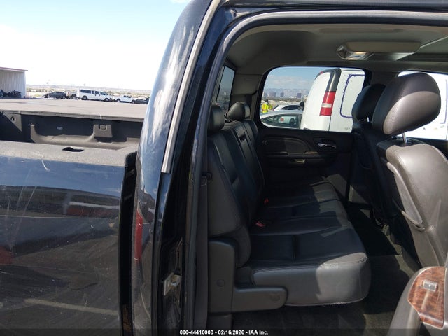 Aukcja sprzedaży 2011 Gmc Sierra 2500hd Denali, vin: 1GT125C89BF240905, numer aukcji: 44410000