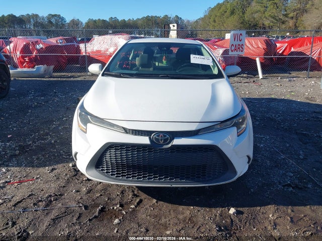 Продажа на аукционе авто 2021 Toyota Corolla Le, vin: 5YFEPMAE5MP230700, номер лота: 44410030