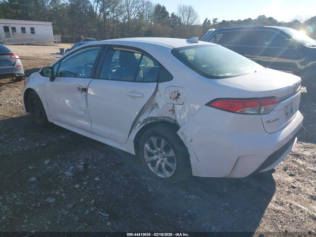 Продажа на аукционе авто 2021 Toyota Corolla Le, vin: 5YFEPMAE5MP230700, номер лота: 44410030