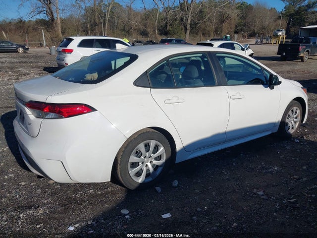 Продажа на аукционе авто 2021 Toyota Corolla Le, vin: 5YFEPMAE5MP230700, номер лота: 44410030
