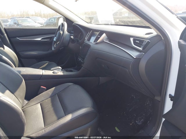 44410061 :رقم المزاد ، 3PCAJ5BB8PF110593 vin ، 2023 Infiniti Qx50 Luxe Awd مزاد بيع